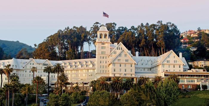 Hotel hotels berkeley historic california claremont spa resort fairmont america ca back top exterior usa resortsandlodges