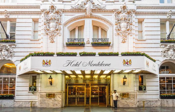 Orleans entrance monteleone