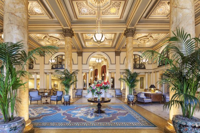 Willard intercontinental lobby